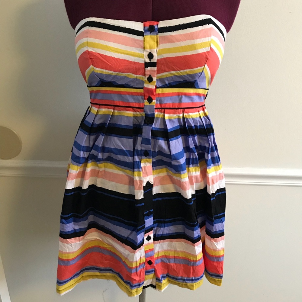 Colorful Dress - Picture 2 of 4